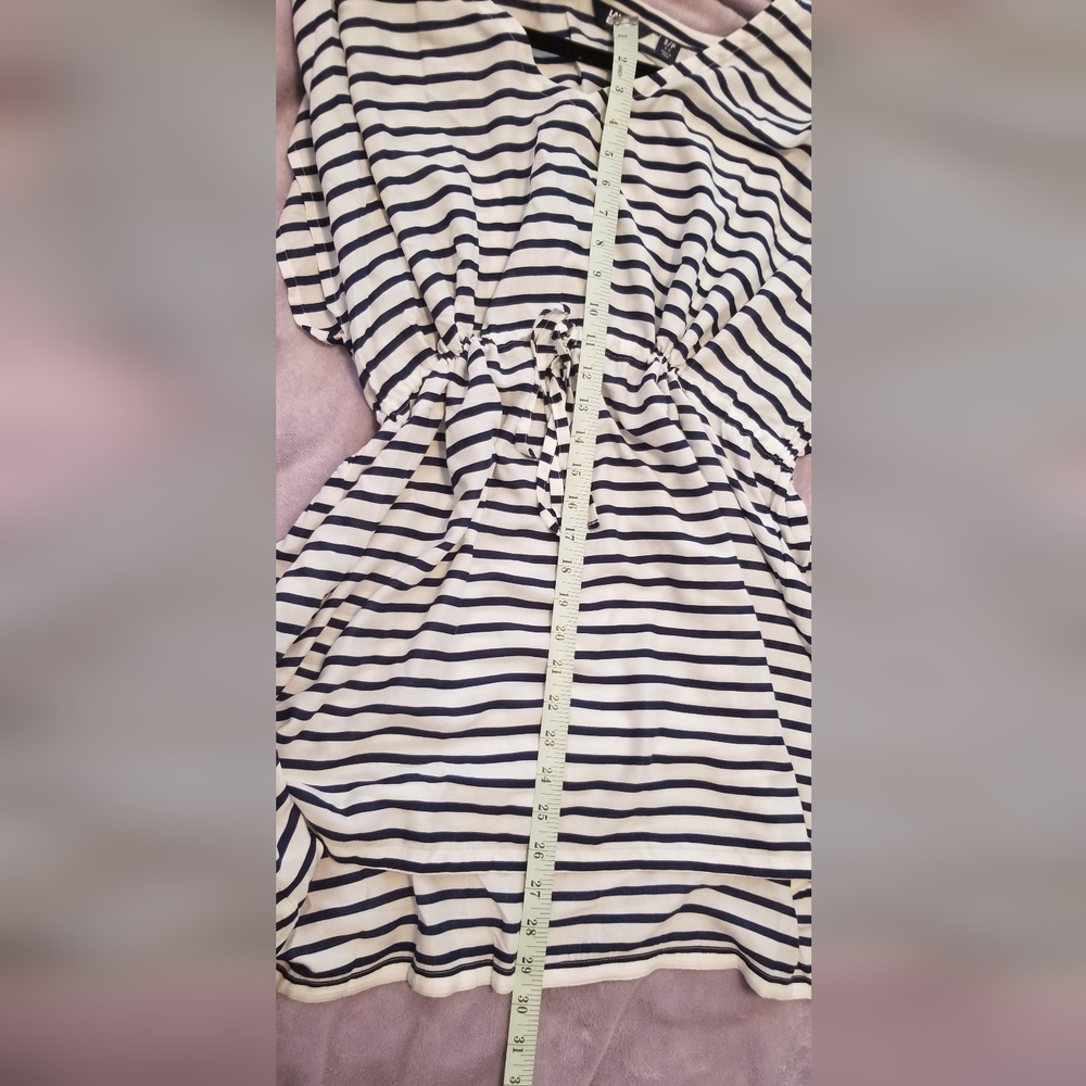 NWOT Women's Swim Cover - Picture 2 of 2